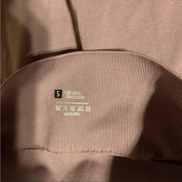 Mauve pink matching work out set - Picture 5 of 5